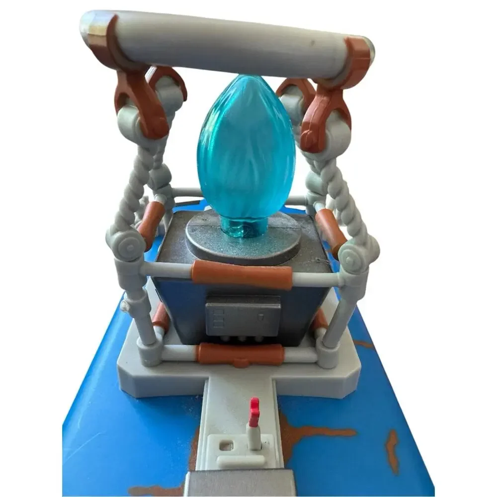 Fortnite Battle Bus Deluxe 14” Includes 4”Jonesy And Tomatohead Figures